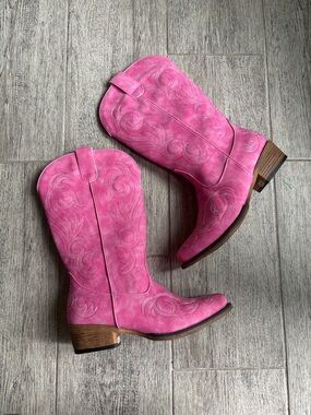 Roper Women's Pink Western Faux Suede Cowboy Boots